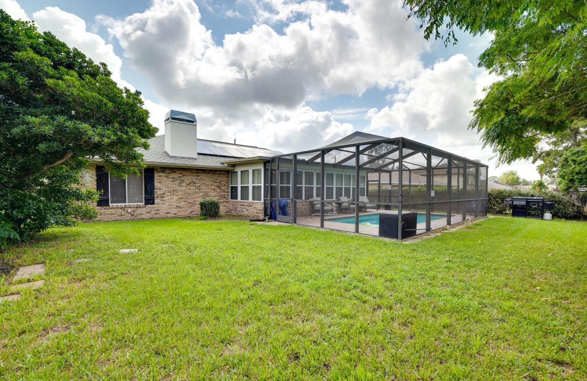Spring Hill Retreat With Heated Pool And 4-In-1 Grill Villa Exterior photo