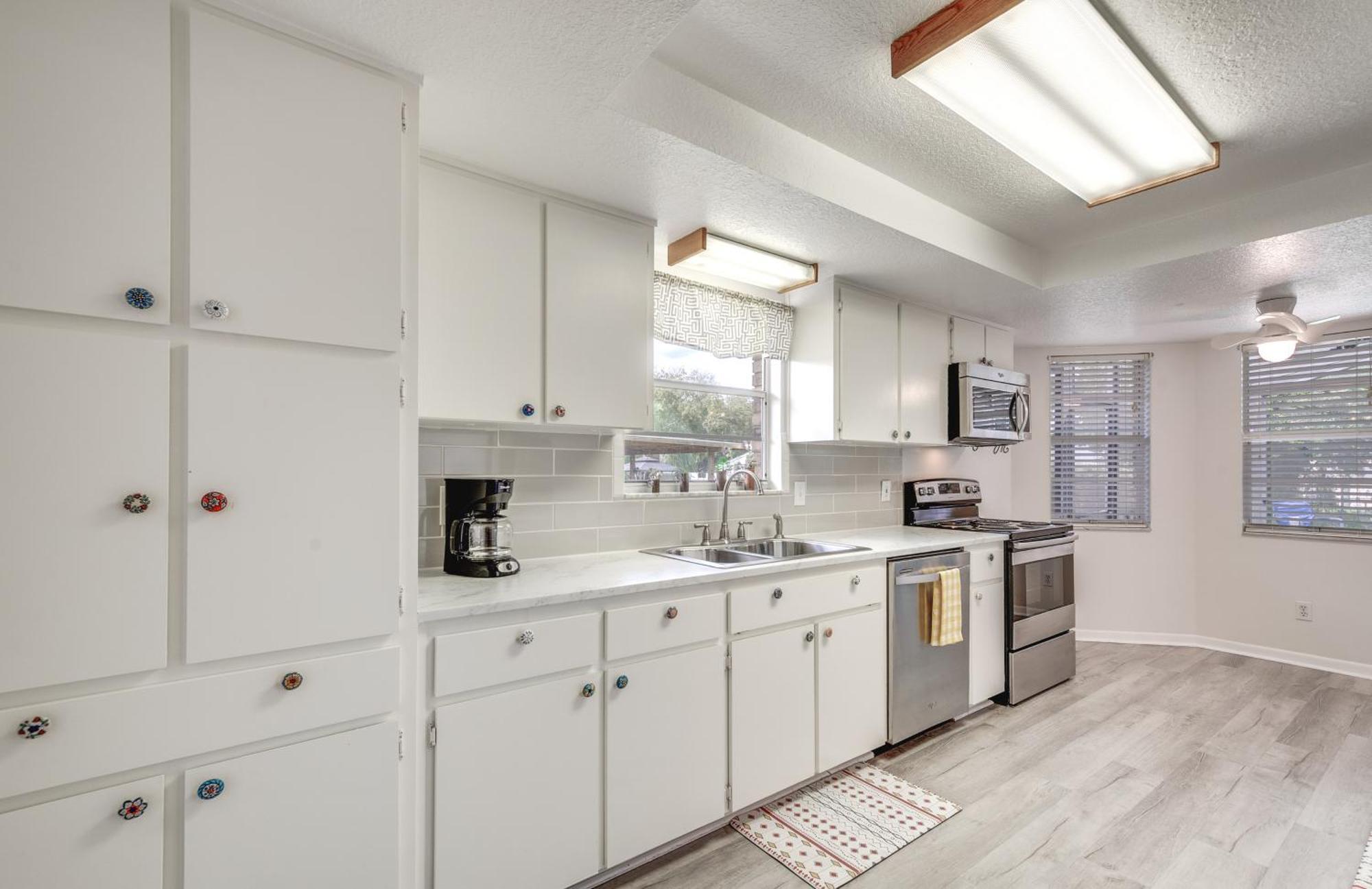 Spring Hill Retreat With Heated Pool And 4-In-1 Grill Villa Exterior photo